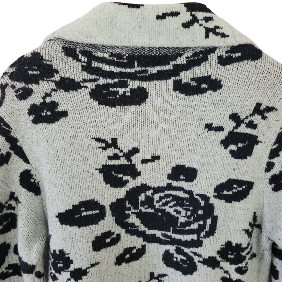 MaxSport Floral Long Cardigan Sweater Coat Duster Size M Mint Green Black Roses - Picture 5 of 9